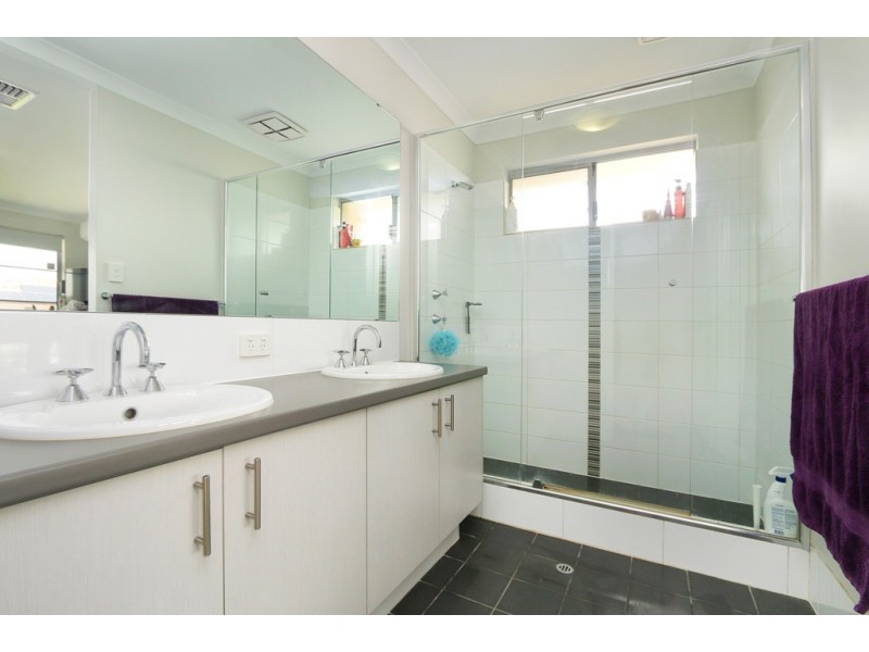 96 Barnevelder Bend, Southern River WA 6110