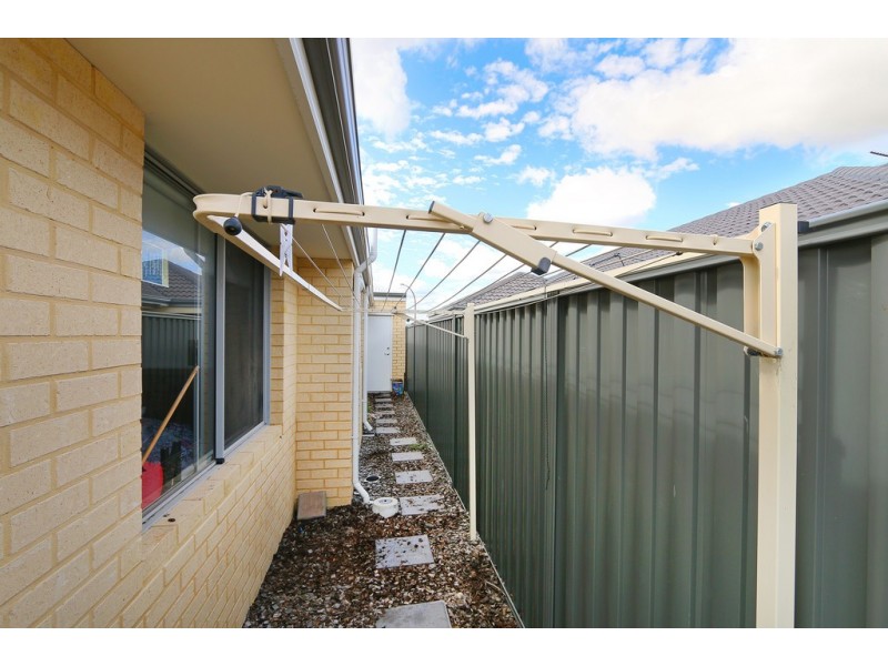 96 Barnevelder Bend, Southern River WA 6110