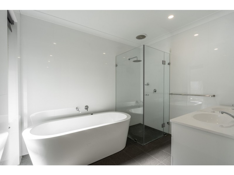 58 Ropele Drive, Parkwood WA 6147