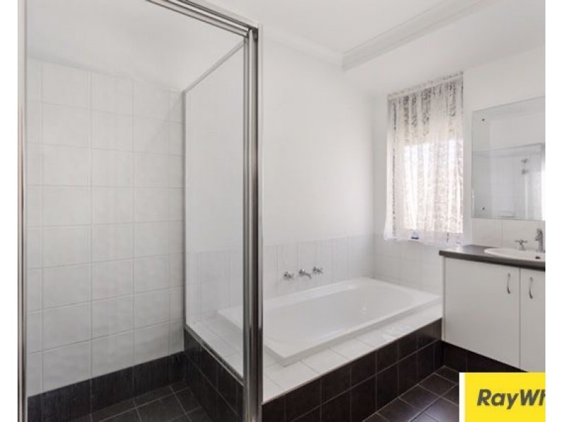 27 Barcoo Bend, Hammond Park WA 6164