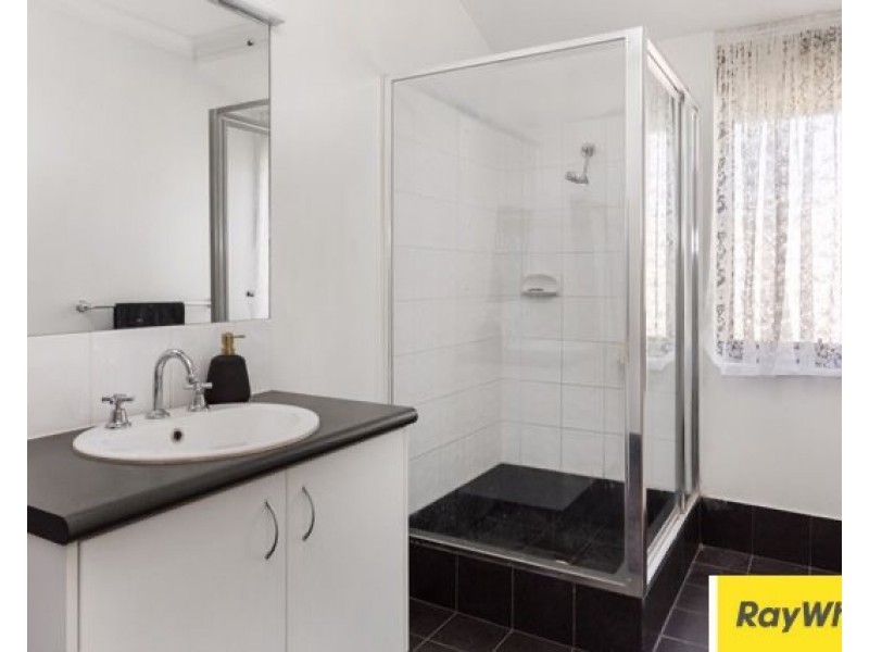 27 Barcoo Bend, Hammond Park WA 6164