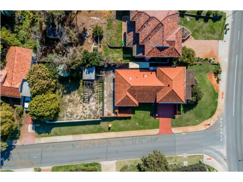 219 The Esplanade, Mount Pleasant WA 6153