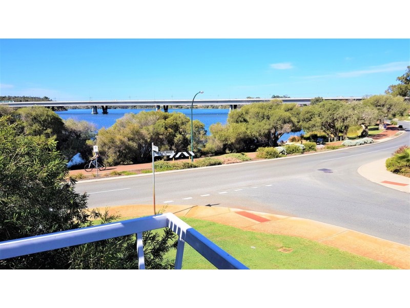 219 The Esplanade, Mount Pleasant WA 6153