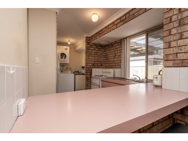 23 San Jacinta Road, Seville Grove WA 6112