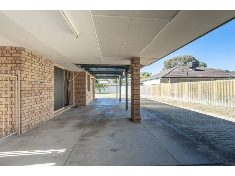 23 San Jacinta Road, Seville Grove WA 6112