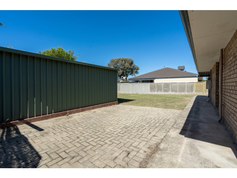 23 San Jacinta Road, Seville Grove WA 6112
