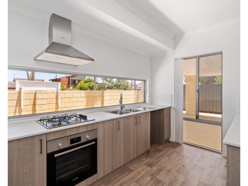 190 Riseley Street, Booragoon WA 6154