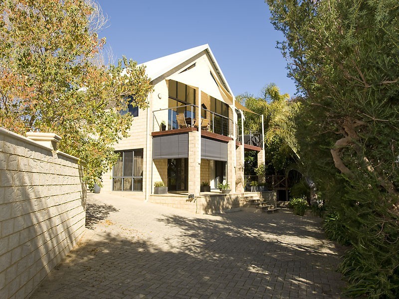 27B Collier Street, Ardross WA 6153