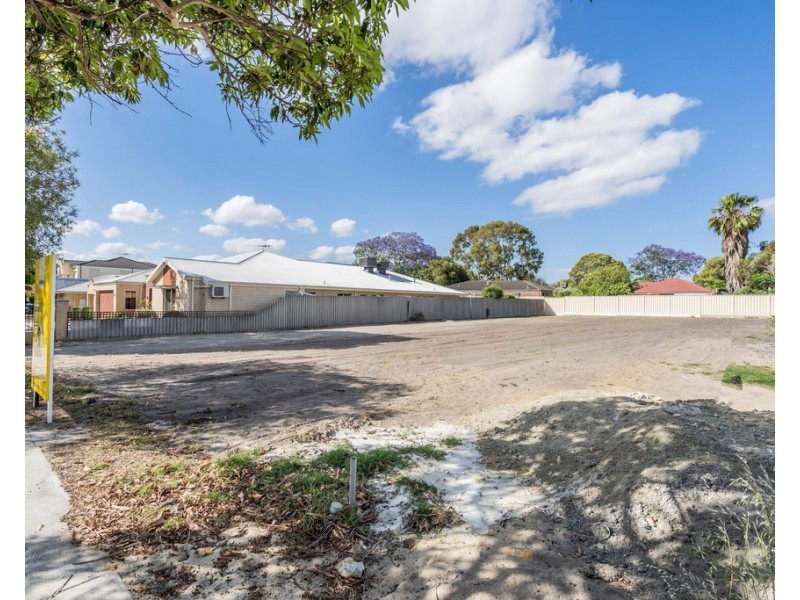 101 Armadale Rd, Rivervale WA 6103