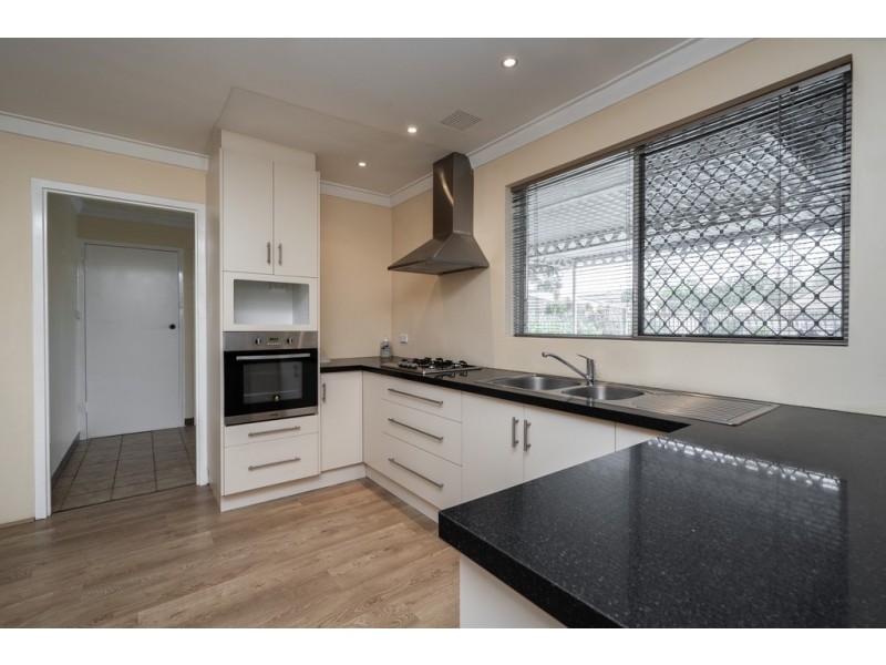 10 Bywood Way, Lynwood WA 6147