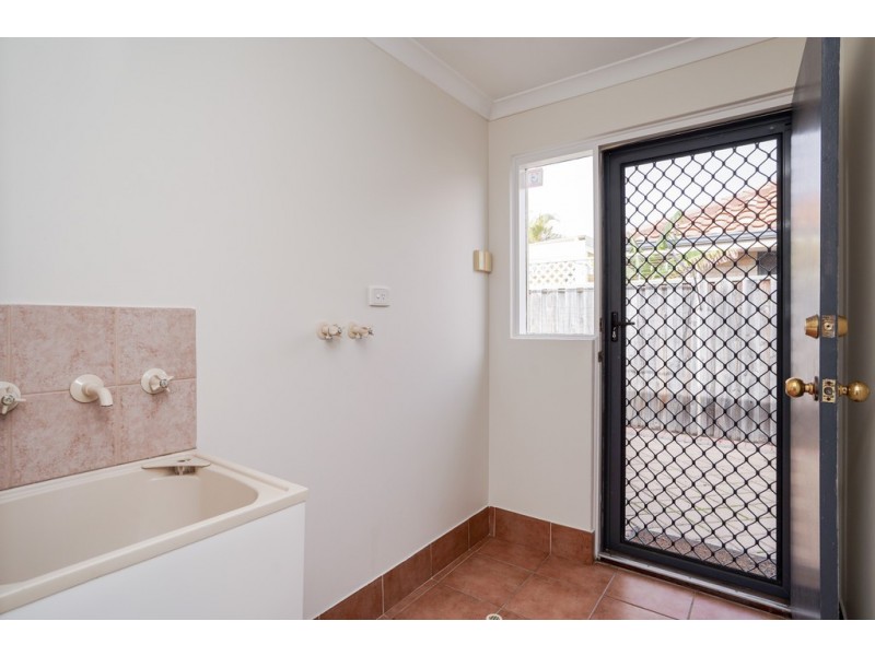 5/48 Tudor Avenue South, Riverton WA 6148