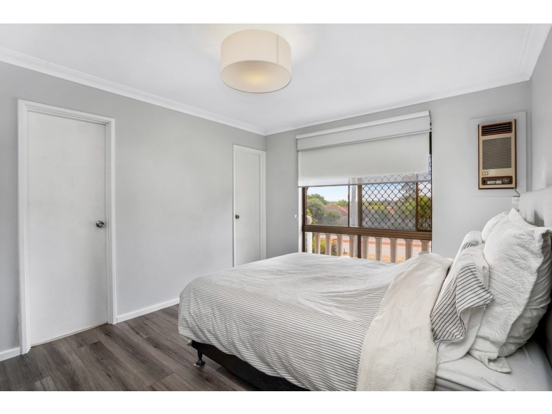 90 Lyndale Avenue, Parkwood WA 6147