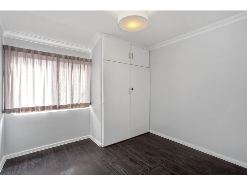 90 Lyndale Avenue, Parkwood WA 6147