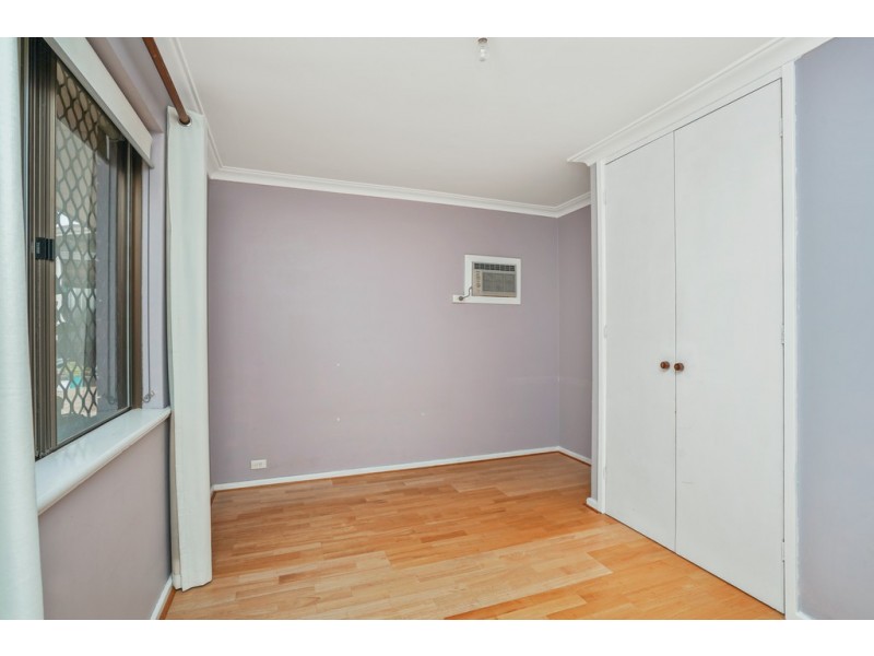 90 Lyndale Avenue, Parkwood WA 6147