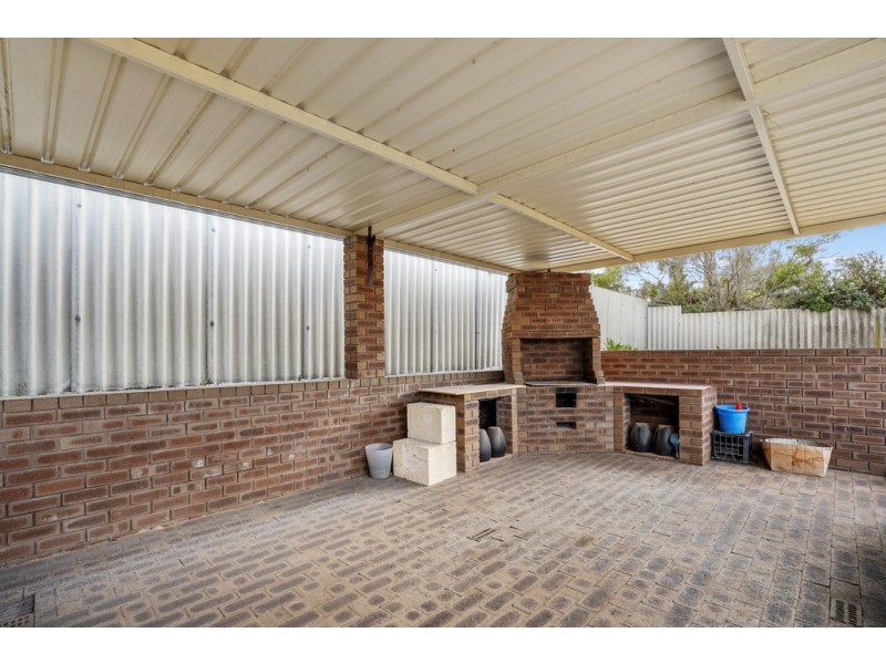 90 Lyndale Avenue, Parkwood WA 6147