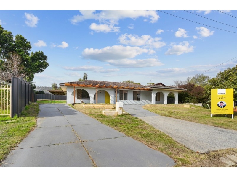 6 Reeves Court, Kelmscott WA 6111