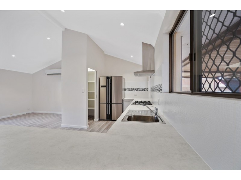 15 Estevan Way, Ferndale WA 6148