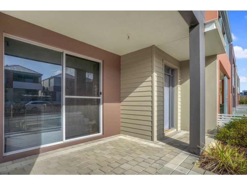 17 Affable Way, Atwell WA 6164