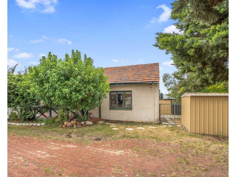 137 Leach Highway, Willagee WA 6156
