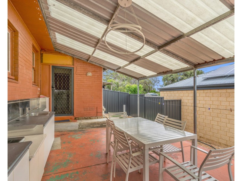 137 Leach Highway, Willagee WA 6156
