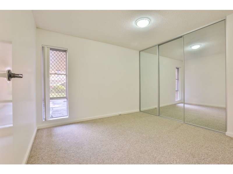 10/322 Canning Highway, Como WA 6152