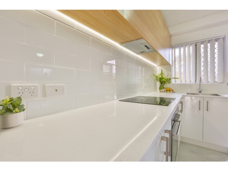 10/322 Canning Highway, Como WA 6152