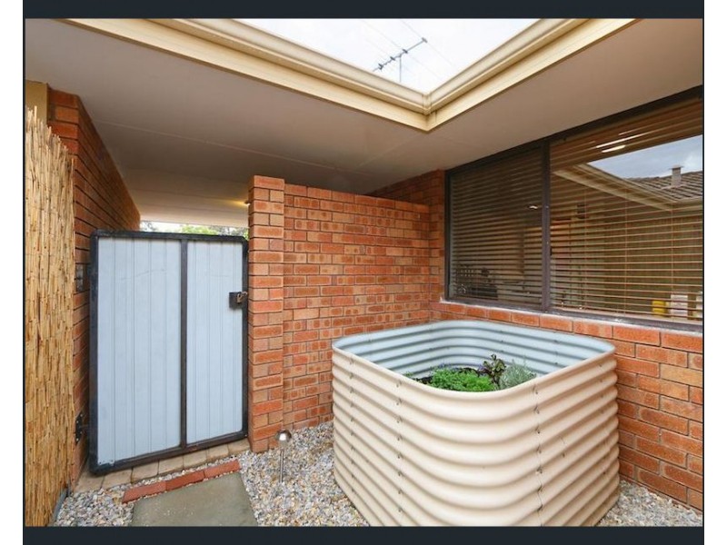 3/23 Golf Road, Parkwood WA 6147