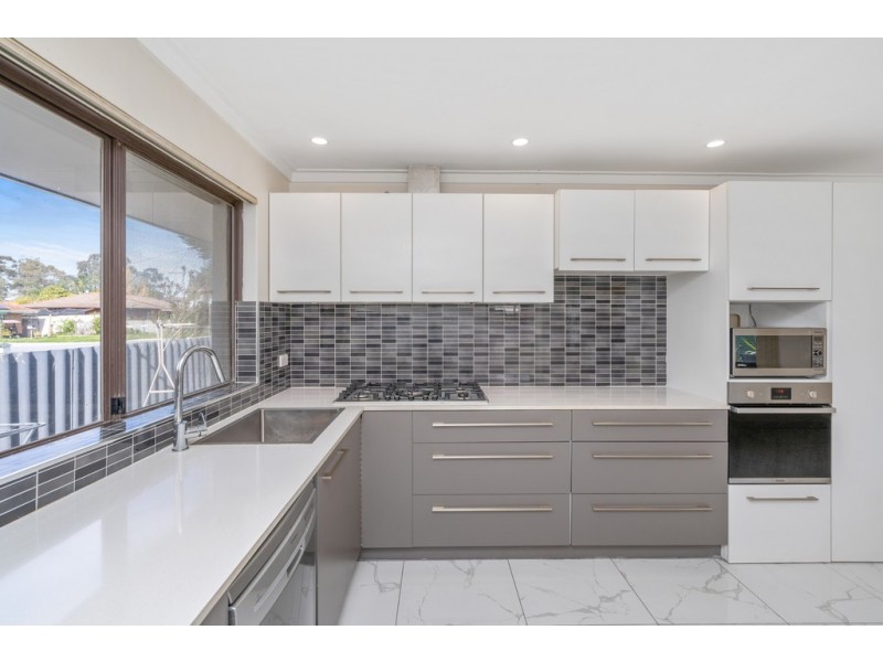 28 Goddard Way, Langford WA 6147