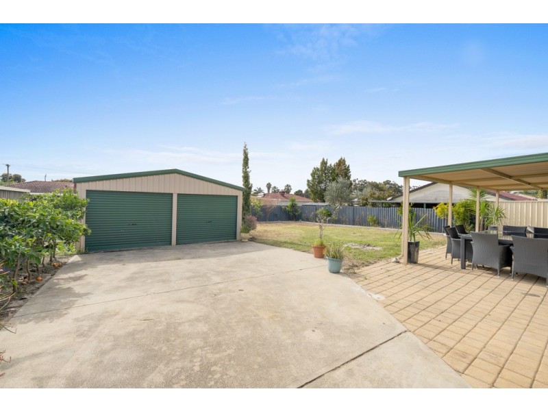 28 Goddard Way, Langford WA 6147