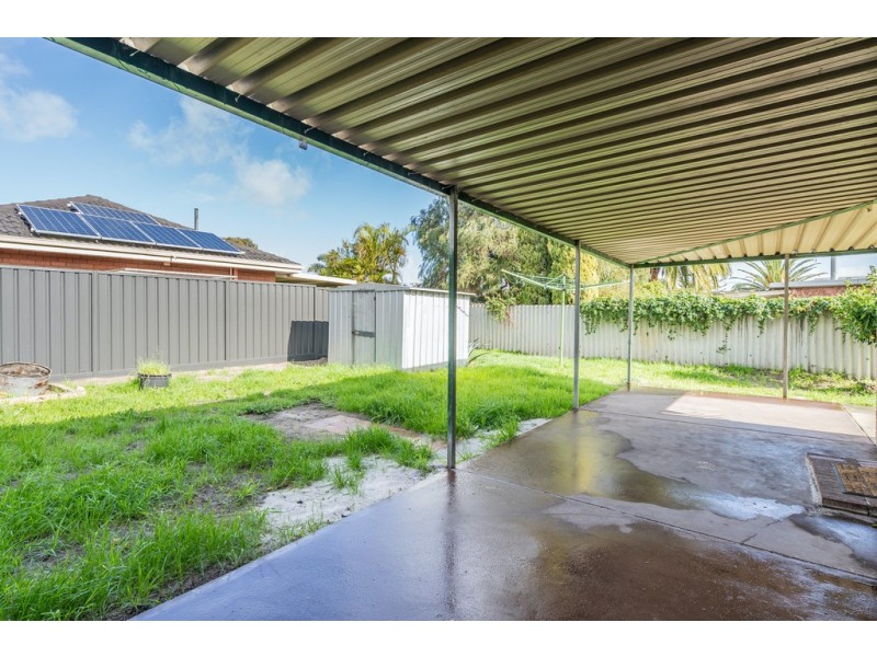 71 Cardington Way, Huntingdale WA 6110