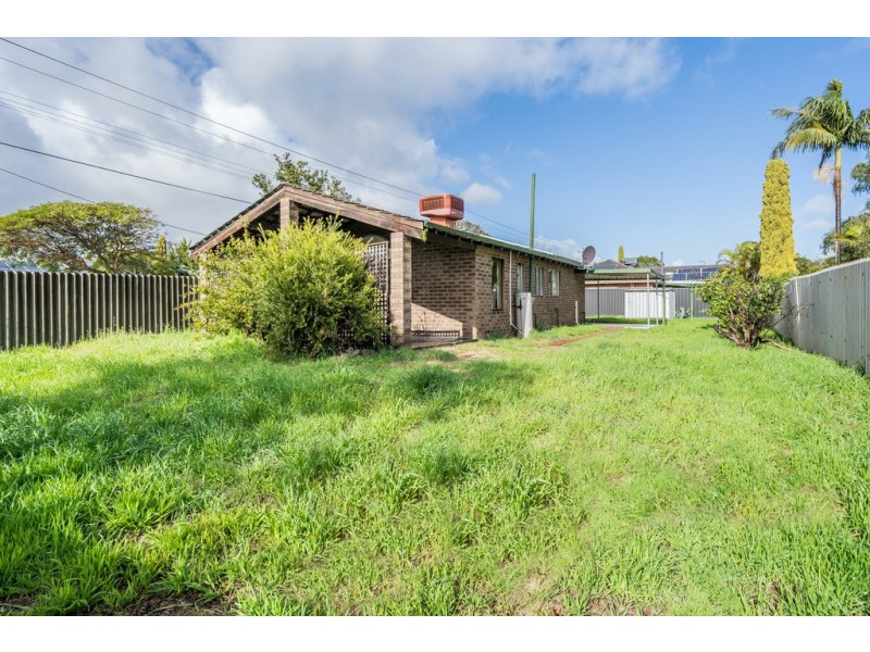 71 Cardington Way, Huntingdale WA 6110