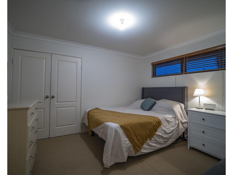 60A Davies Crescent, Kardinya WA 6163