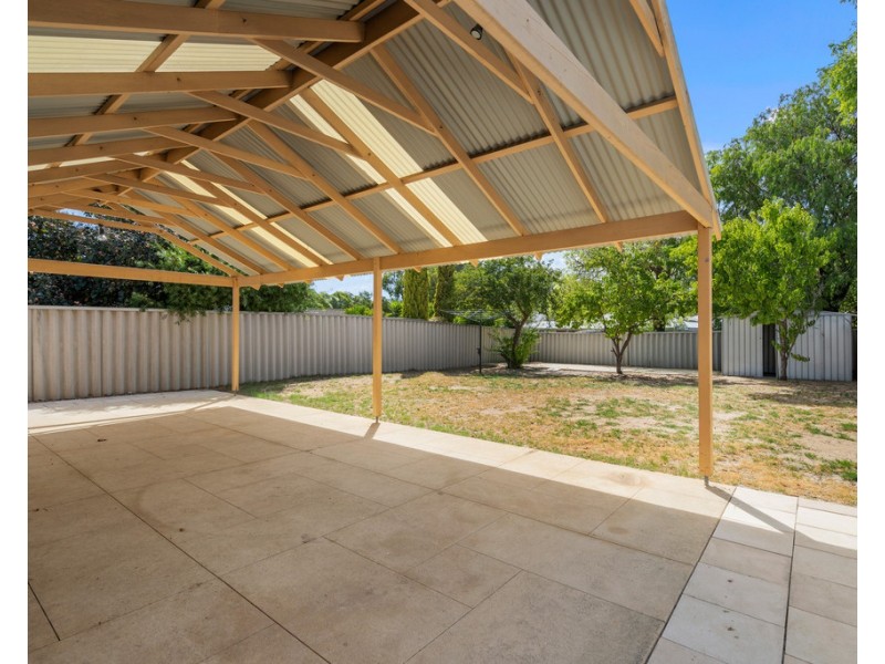 40 Paitt Street, Willagee WA 6156