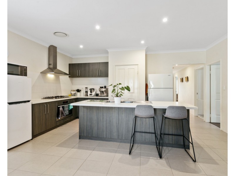 38 Covington Loop, Success WA 6164