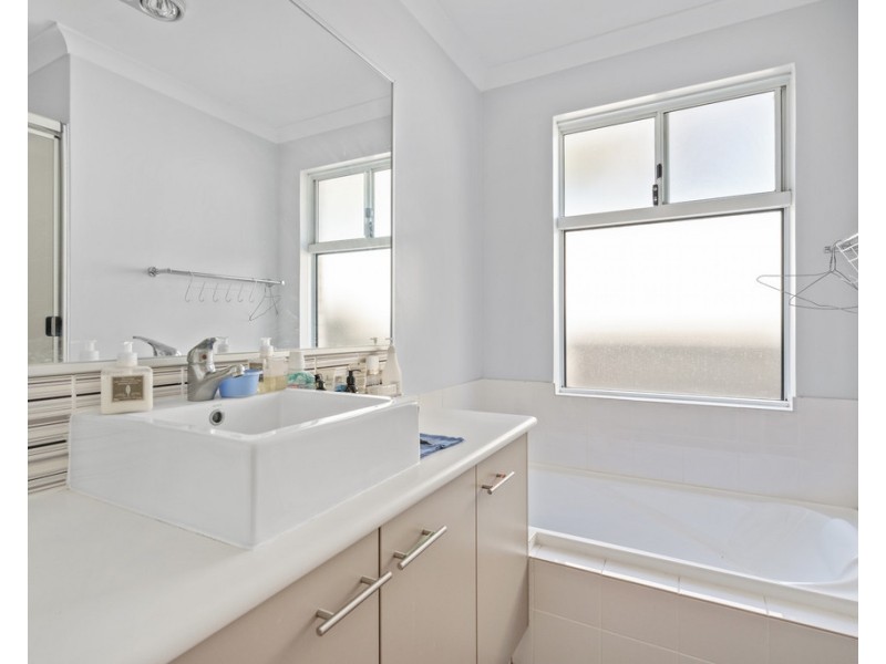 5/26 Charnley Bend, Success WA 6164