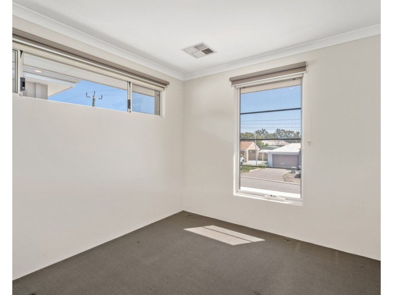 3B Yeeda Street, Riverton WA 6148