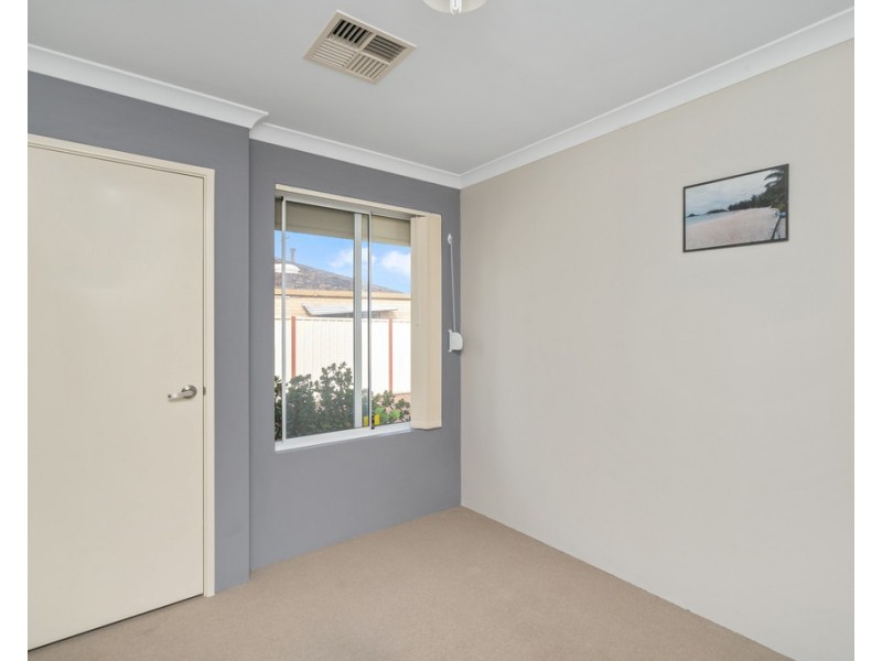 82C Spring Road, Thornlie WA 6108