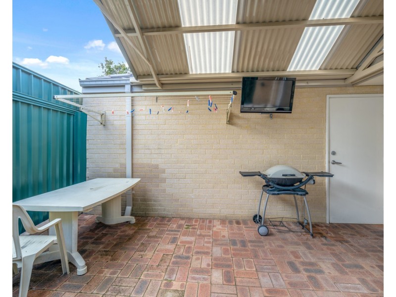 82C Spring Road, Thornlie WA 6108