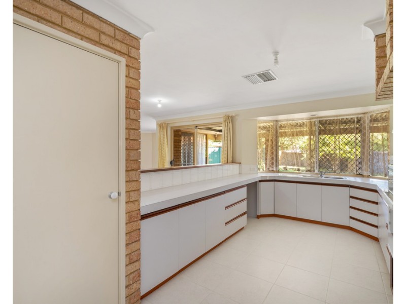 11 Rhyder Court, Murdoch WA 6150