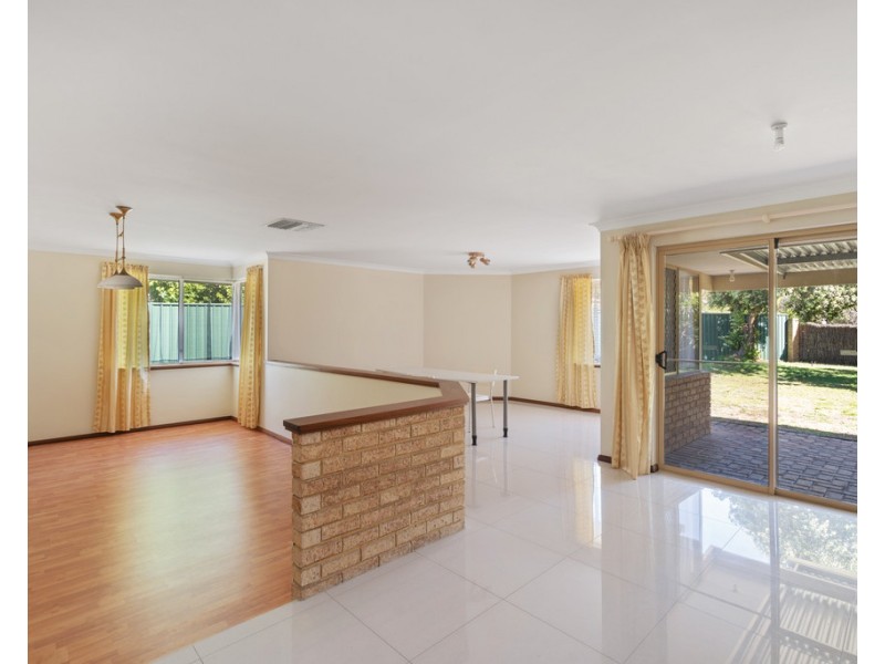 11 Rhyder Court, Murdoch WA 6150