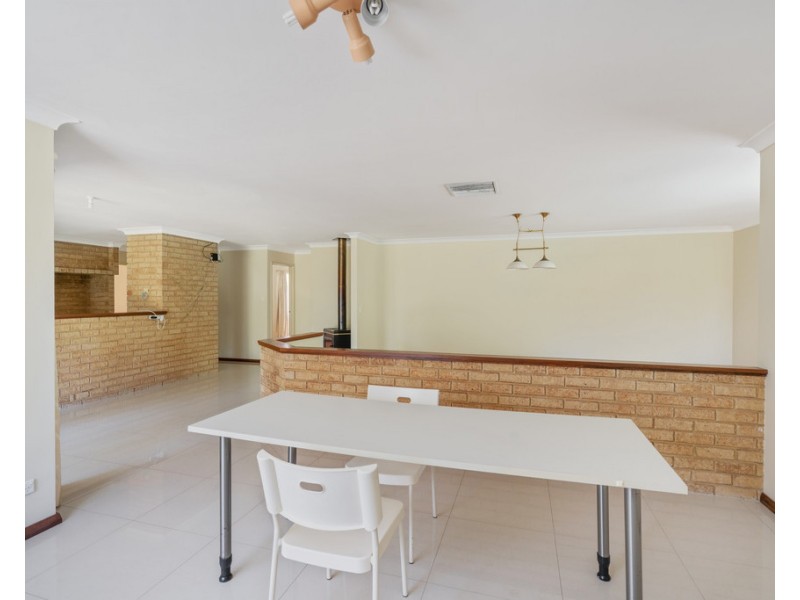 11 Rhyder Court, Murdoch WA 6150