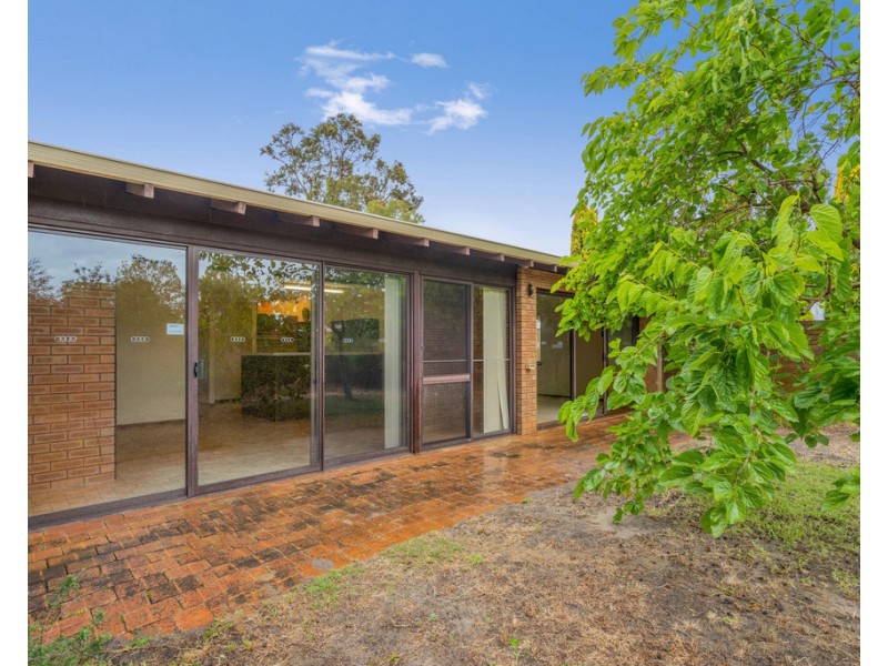 7A Cantray Avenue, Applecross WA 6153