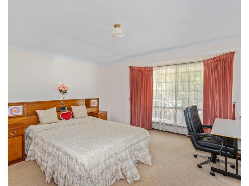 6 Dawson Place, Parkwood WA 6147