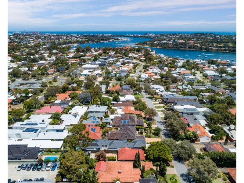 14B Coldwells Street, Bicton WA 6157