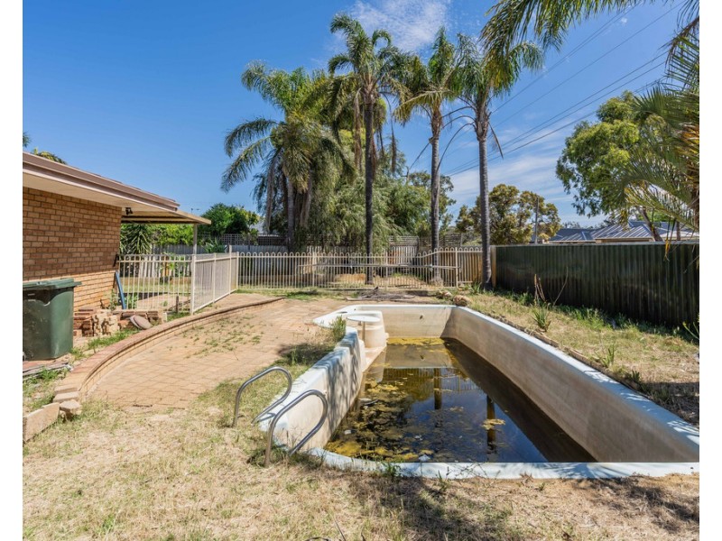 3 Shipbourne Way, Huntingdale WA 6110