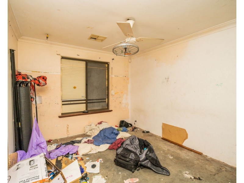 3 Shipbourne Way, Huntingdale WA 6110