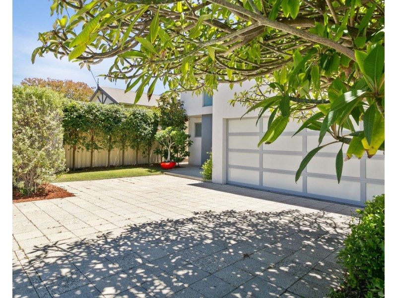 128 Douglas Avenue, South Perth WA 6151