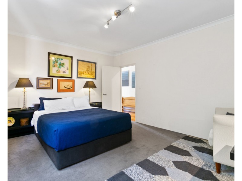 128 Douglas Avenue, South Perth WA 6151