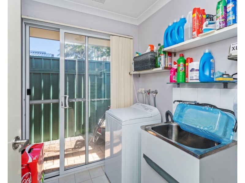 82B Spring Road, Thornlie WA 6108