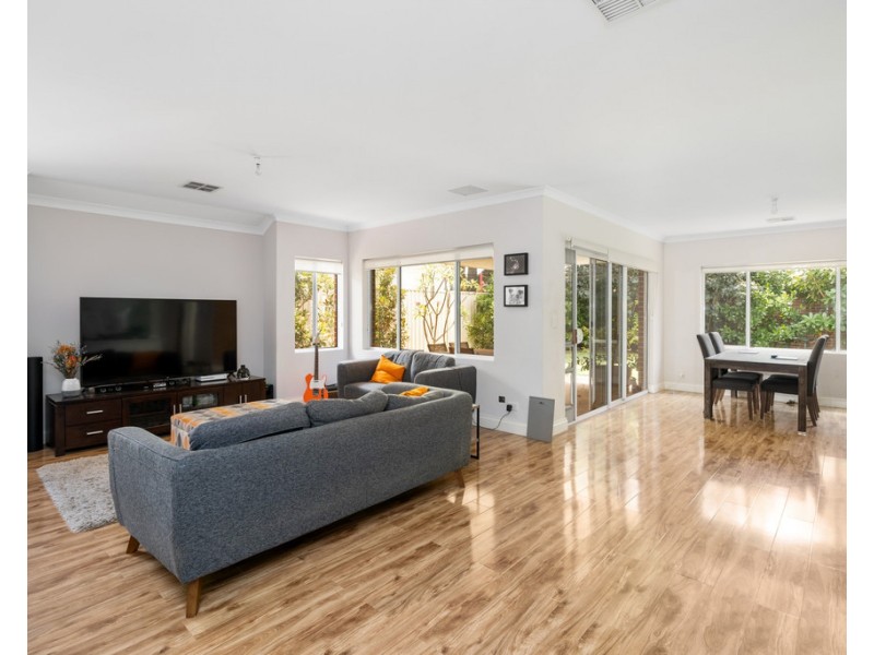 4 Howell Court, Guildford WA 6055